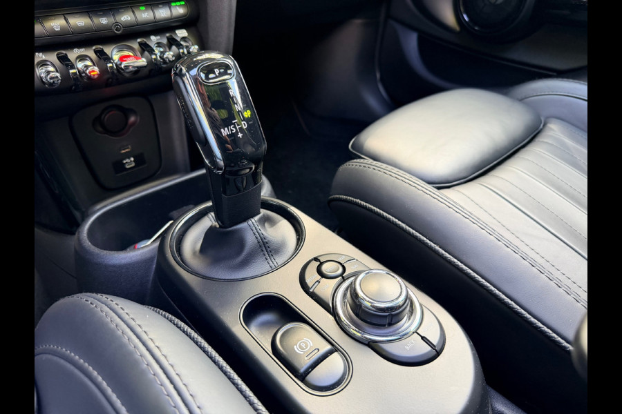 MINI Cooper S John Cooper Works | PANO | Carplay | BlackEd.