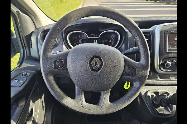 Renault Trafic 2.0 dCi 120pk T30 L2H1 Comfort airco, navi, pdc, trekhaak, stoelverw.
