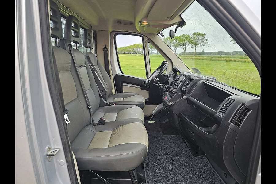 Peugeot Boxer 2.0 BlueHDI L3 Open-Laadbak 4.20m XL Trekhaak Airco Euro6! L3 Open-Laadbak XL Trekhaak Airco Euro6!