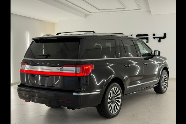 Lincoln Navigator 3.5L V6 Lang Preferred Grijs kenteken