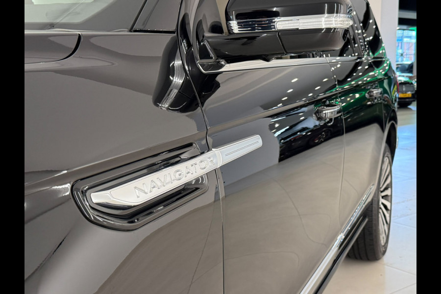 Lincoln Navigator 3.5L V6 Lang Preferred Grijs kenteken