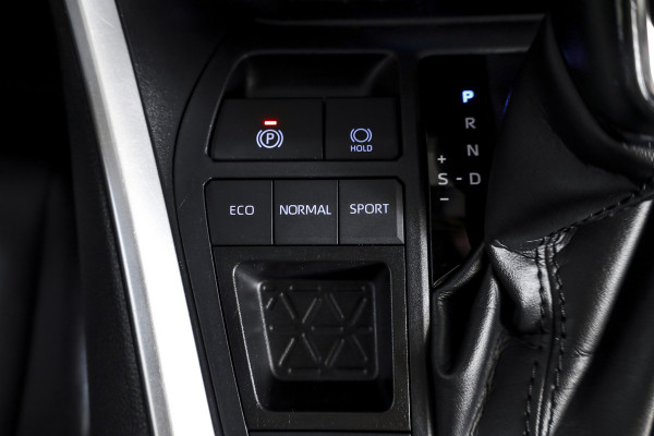 Toyota RAV4 2.5 Hybrid Bi-Tone | Adapt. Cruise | Winterpakket | PDC | Camera | App. Connect | ECC | Elek. Klep | Afn. Trekhaak | LM 18" |