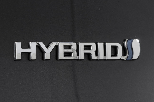 Toyota RAV4 2.5 Hybrid Bi-Tone | Adapt. Cruise | Winterpakket | PDC | Camera | App. Connect | ECC | Elek. Klep | Afn. Trekhaak | LM 18" |