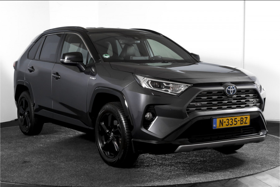 Toyota RAV4 2.5 Hybrid Bi-Tone | Adapt. Cruise | Winterpakket | PDC | Camera | App. Connect | ECC | Elek. Klep | Afn. Trekhaak | LM 18" |