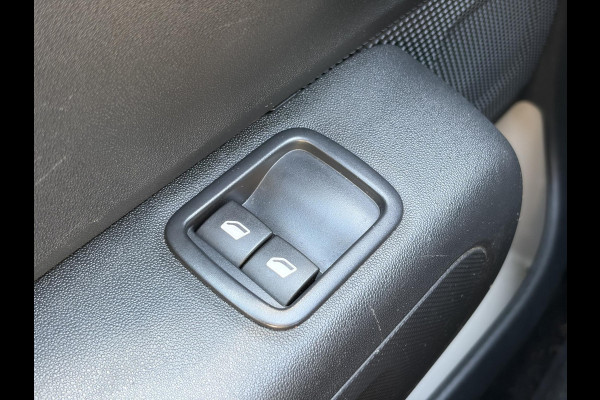 Citroën C3 1.2 PureTech S&S Feel Apple Carplay/Android,Trekhaak,Pdc,Navi,Clima,Cruise,Dealer Onderhouden,Rijstrooksensor,Apk tot 06-2027