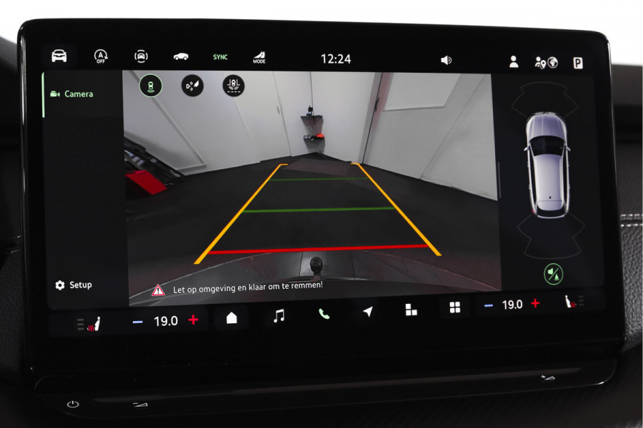 Škoda Octavia Combi 1.5 TSI MHEV 150 PK Sportline Tour | Elek. Trekhaak | Matrix Led | Adapt. Cruise | Winterpakket | 13 inch Navi | Camera | NAV + App. Connect | ECC | Elek. Klep | LM 18" |