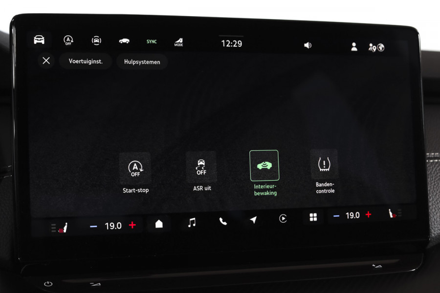 Škoda Octavia Combi 1.5 TSI MHEV 150 PK Sportline Tour | Elek. Trekhaak | Matrix Led | Adapt. Cruise | Winterpakket | 13 inch Navi | Camera | NAV + App. Connect | ECC | Elek. Klep | LM 18" |