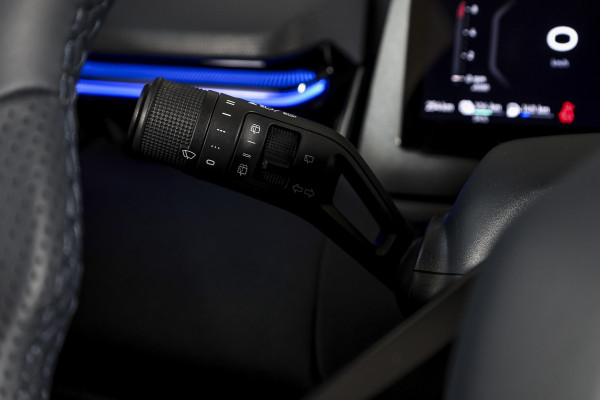 Lynk & Co 08 1.5 PHEV 349 PK More | 200km Elek. | S/K-Panodak | Elek. Stoel+Massage | Stoelverw.+Ventilatie | Matrix Led | Harman/Kardon | 360 Camera | Adapt. Cruise | NAV+App. Connect | LM 21" | 4444