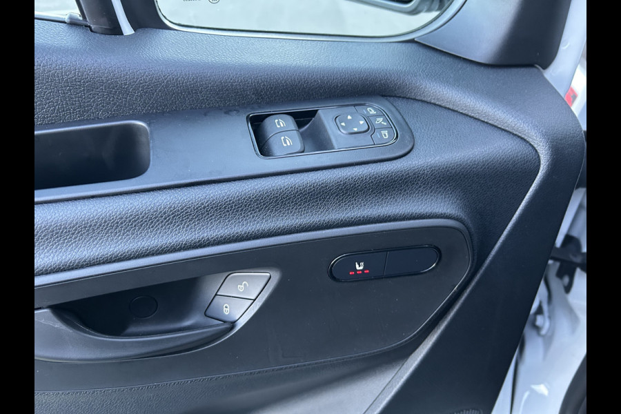 Mercedes-Benz eSprinter 320 L2 Select 81kWh / Snel laden 115kw / Open laadbak / Trekhaak / Distronic / MBUX / Smartphone-intergratie / Camera