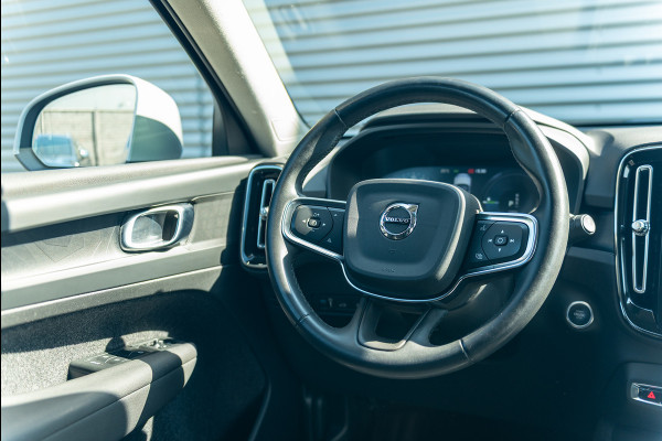 Volvo XC40 T4 Aut. Plug-in Hybrid Leder Parkeercamera 211pk