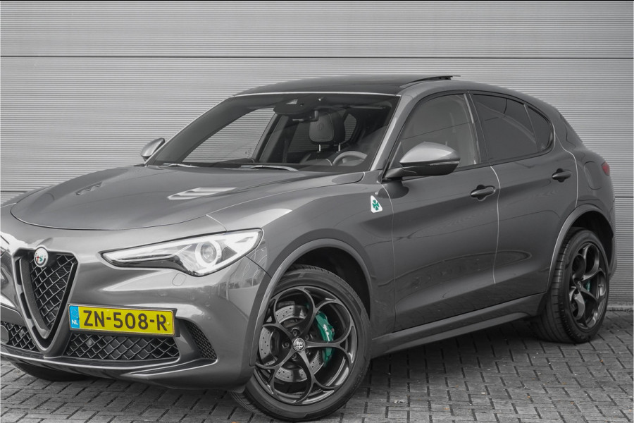 Alfa Romeo Stelvio 2.9 V6 AWD Quadrifoglio Pano H&K Carbon ACC Squadra NL Auto