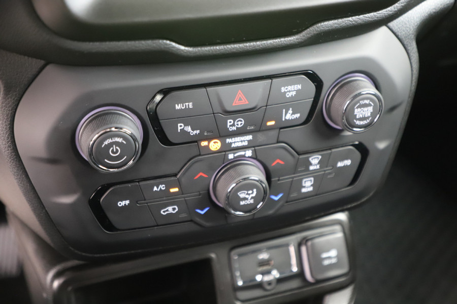Jeep Renegade 1.0T 80th Anniversary | 120PK | Keyless-go | Stuurverwarming | Clima | Led | Leder | Elek. Stoelen | Trekhaak | Camera | 2021.