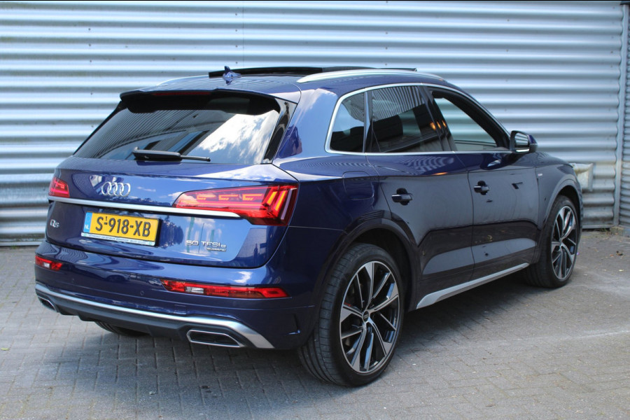 Audi Q5 50 TFSI e 299pk S edition Luchtvering RS Stoelen Panoramadak 21"LMV SoH 93% NL-Auto NAP
