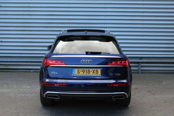 Audi Q5 50 TFSI e 299pk S edition Luchtvering RS Stoelen Panoramadak 21"LMV SoH 93% NL-Auto NAP