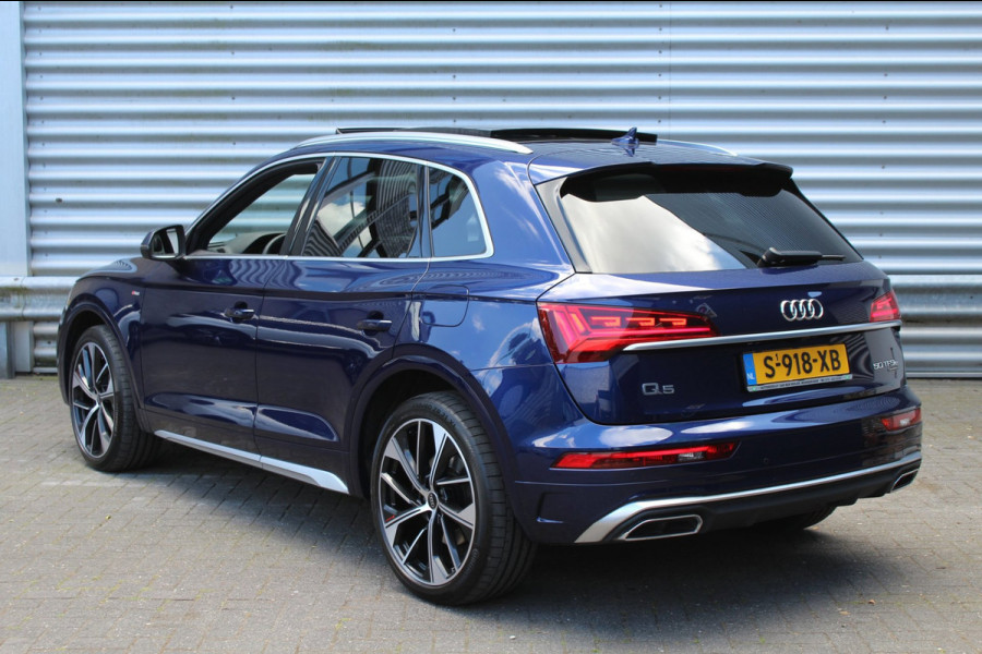 Audi Q5 50 TFSI e 299pk S edition Luchtvering RS Stoelen Panoramadak 21"LMV SoH 93% NL-Auto NAP