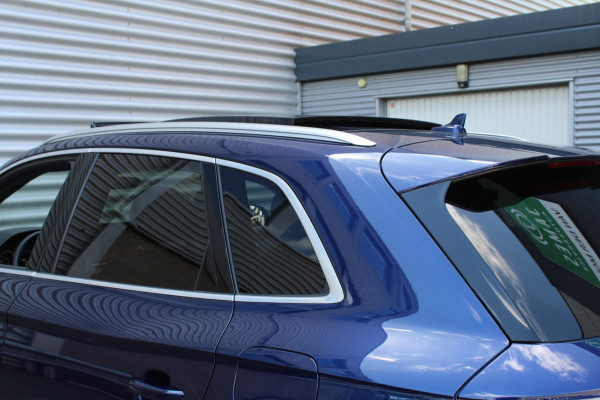 Audi Q5 50 TFSI e 299pk S edition Luchtvering RS Stoelen Panoramadak 21"LMV SoH 93% NL-Auto NAP