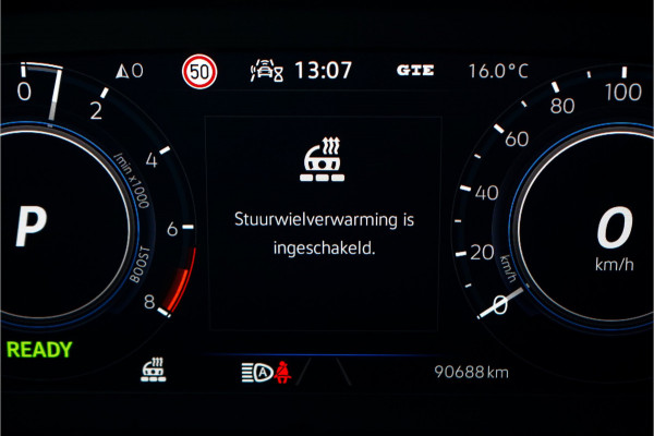 Volkswagen Tiguan 1.4 TSI eHybrid R-Line HUD ACC Black Pack Elek Trekhaak IQ Light