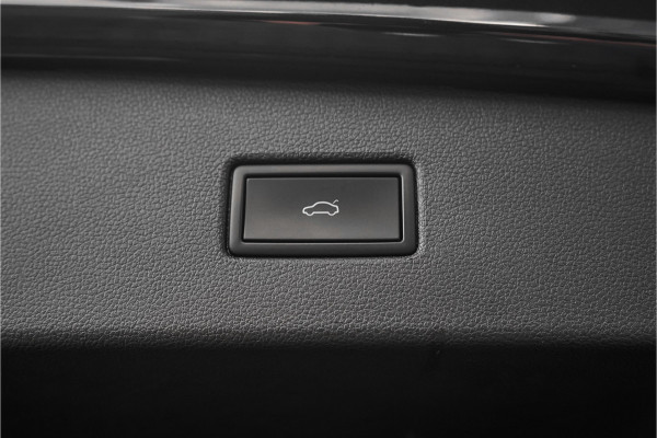 Volkswagen Tiguan 1.4 TSI eHybrid R-Line HUD ACC Black Pack Elek Trekhaak IQ Light