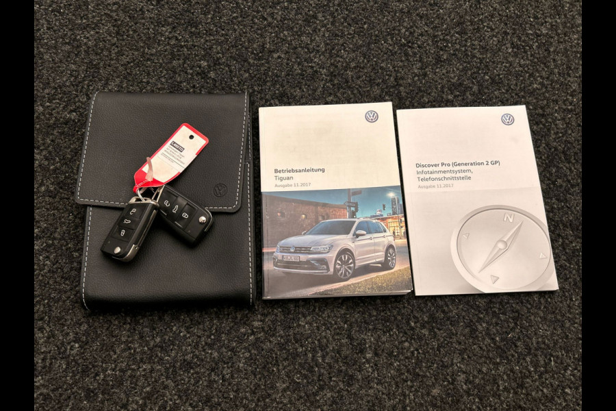 Volkswagen Tiguan 2.0 TSI 4Motion Highline R-Line | Pano/Dak | Leder | Apple/Carplay | Virtual | Stoelverwarming
