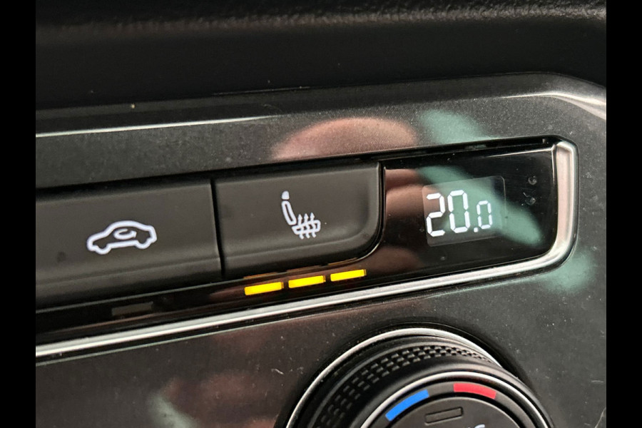 Volkswagen Tiguan 2.0 TSI 4Motion Highline R-Line | Pano/Dak | Leder | Apple/Carplay | Virtual | Stoelverwarming