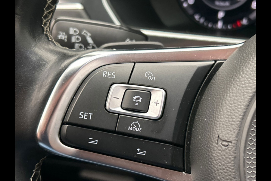 Volkswagen Tiguan 2.0 TSI 4Motion Highline R-Line | Pano/Dak | Leder | Apple/Carplay | Virtual | Stoelverwarming