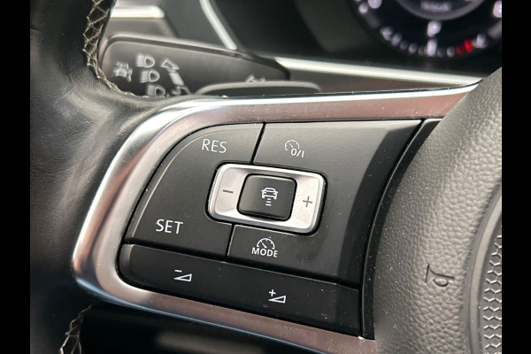 Volkswagen Tiguan 2.0 TSI 4Motion Highline R-Line | Pano/Dak | Leder | Apple/Carplay | Virtual | Stoelverwarming