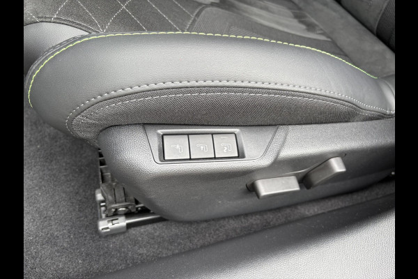 Peugeot e-208 EV GT 50 kWh | 99,3% SOH | 7800 KM | Stoelverwarming | Adaptive Cruise | Dodehoeksensoren | LM Winterset