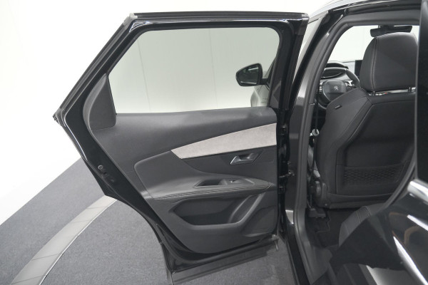 Peugeot 3008 1.6 HYbrid 225 GT | Panoramadak | Adaptieve Cruise Control | Dodehoekdetectie | Camera