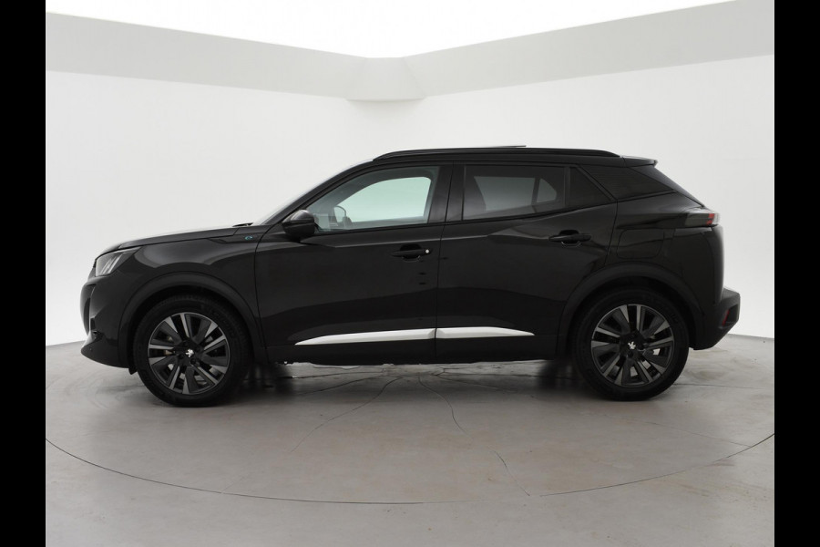 Peugeot e-2008 EV GT 50 kWh 3-FASE + ADAPTIVE CRUISE | PANORAMA | STOELVERW. | 18 INCH | 92% SOH | LEDER/ALCANTARA