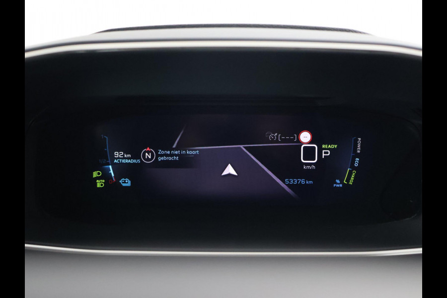 Peugeot e-2008 EV GT 50 kWh 3-FASE + ADAPTIVE CRUISE | PANORAMA | STOELVERW. | 18 INCH | 92% SOH | LEDER/ALCANTARA
