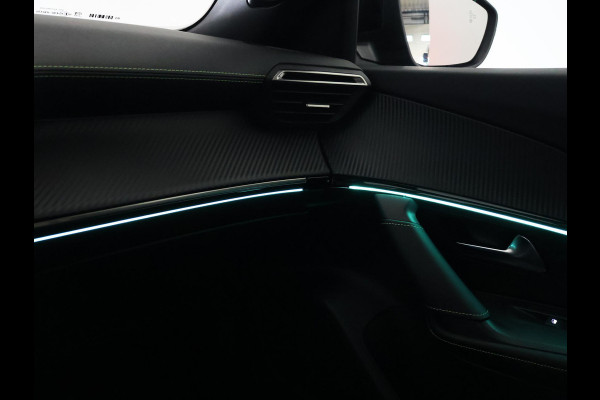 Peugeot e-2008 EV GT 50 kWh 3-FASE + ADAPTIVE CRUISE | PANORAMA | STOELVERW. | 18 INCH | 92% SOH | LEDER/ALCANTARA