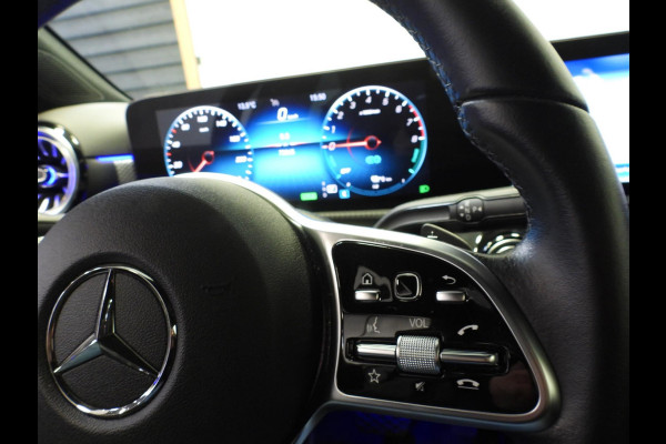 Mercedes-Benz A-Klasse A250e Luxury Limited MAT GRIJS/LEER/SFEER/TREKH./17"LMV!