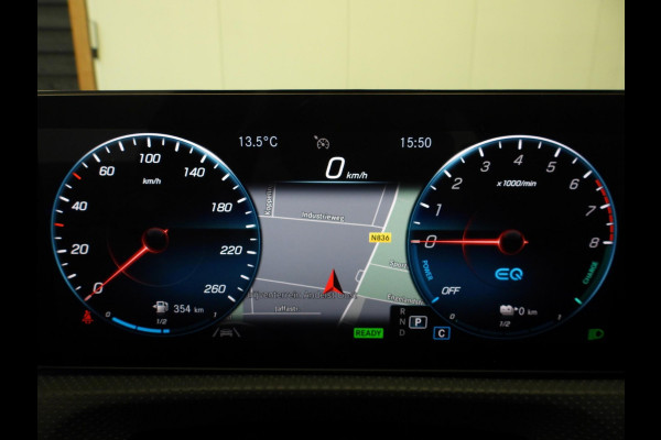 Mercedes-Benz A-Klasse A250e Luxury Limited MAT GRIJS/LEER/SFEER/TREKH./17"LMV!