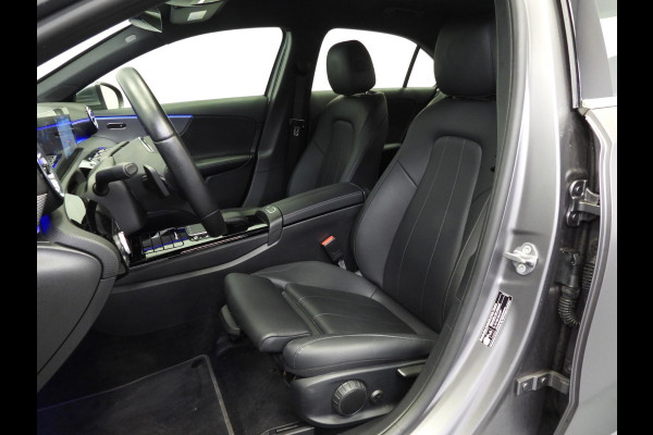 Mercedes-Benz A-Klasse A250e Luxury Limited MAT GRIJS/LEER/SFEER/TREKH./17"LMV!