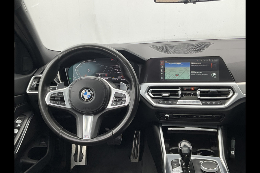 BMW 3 Serie Touring 330i M-Sport High Executive Edition Panoramadak Stoelverw.