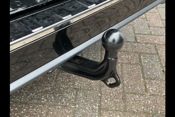 Mercedes-Benz V-Klasse 250d Extra Lang DC AMG Edition Burmester Trekhaak Stoelverw.