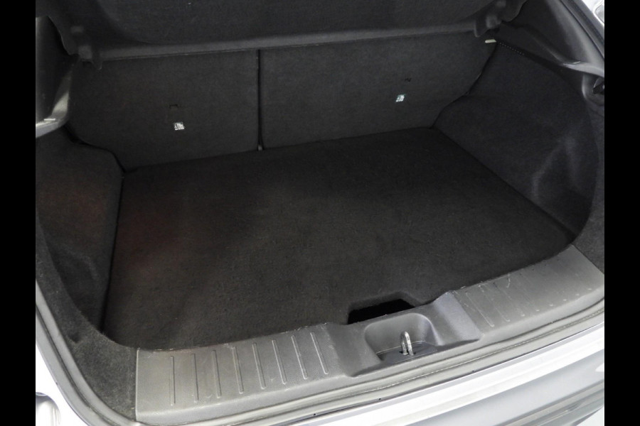 Nissan Juke 1.0 DIG-T N-Design NAVI/CAMERA/CLIMA/LED/19"LMV!