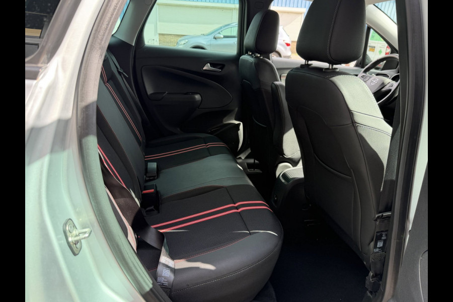 Opel Crossland 1.2 Turbo GS Line - AUTOMAAT I Navigatie / Apple CarPlay I Airco I LED I PDC I Sport pakket I Dealer onderhouden