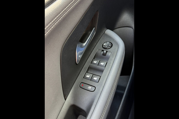 Opel Mokka X 1.2 Turbo Elegance - AUTOMAAT I Navigatie I Leer I Airco I PDC I Sport velgen I Dealer onderhouden