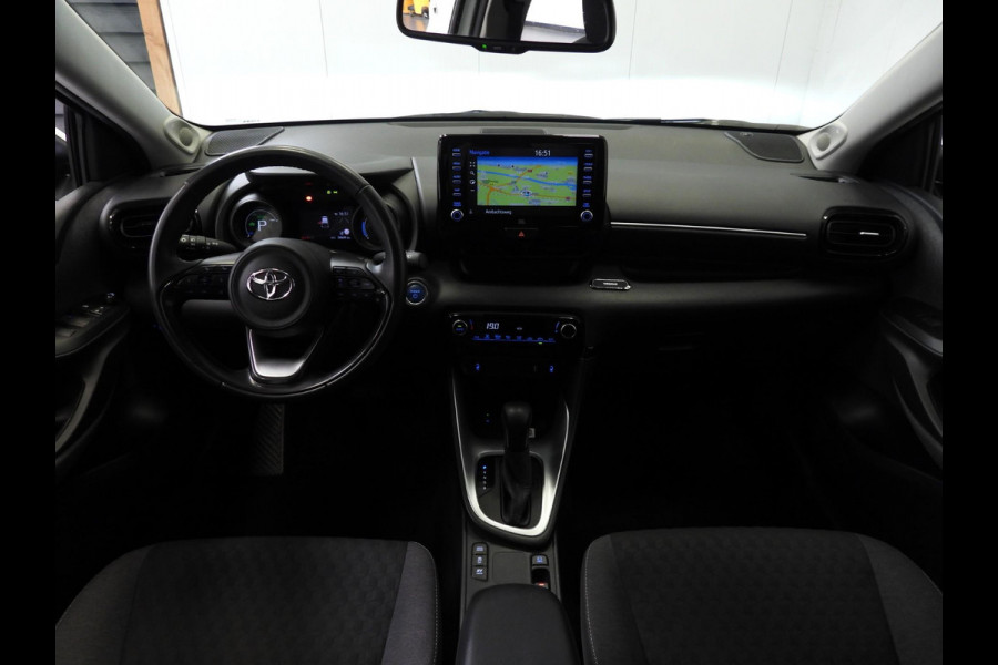 Toyota Yaris 1.5 Hybrid 115 Style NAVI/CAMERA/CLIMA/LED/JBL/16"LMV!