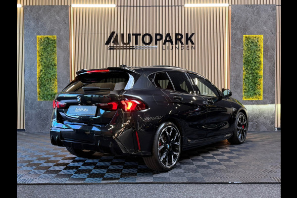 BMW 1-serie 120 M Sport Pro PANO|FABRIEKSGARANTIE|HARMAN KARDON|DEALER ONDERHOUDEN|KEYLESS|CARPLAY|CAMERA|SFEERVERL|19INCH|BOMVOL!