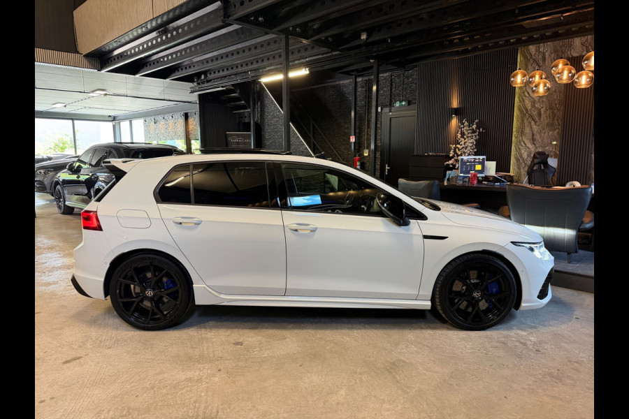 Volkswagen Golf 2.0 TSI R 4Motion Performance AKRA|PANO|BOMVOL!