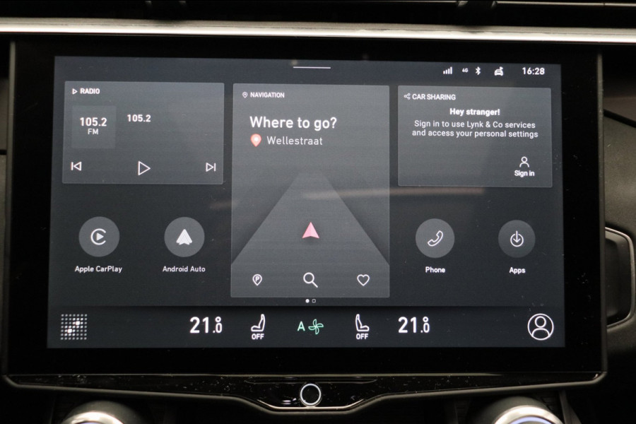 Lynk & Co 01 1.5 261PK Plug-in Hybrid *TREKHAAK* Pano/dak Apple/Carplay Adaptive/Cruise