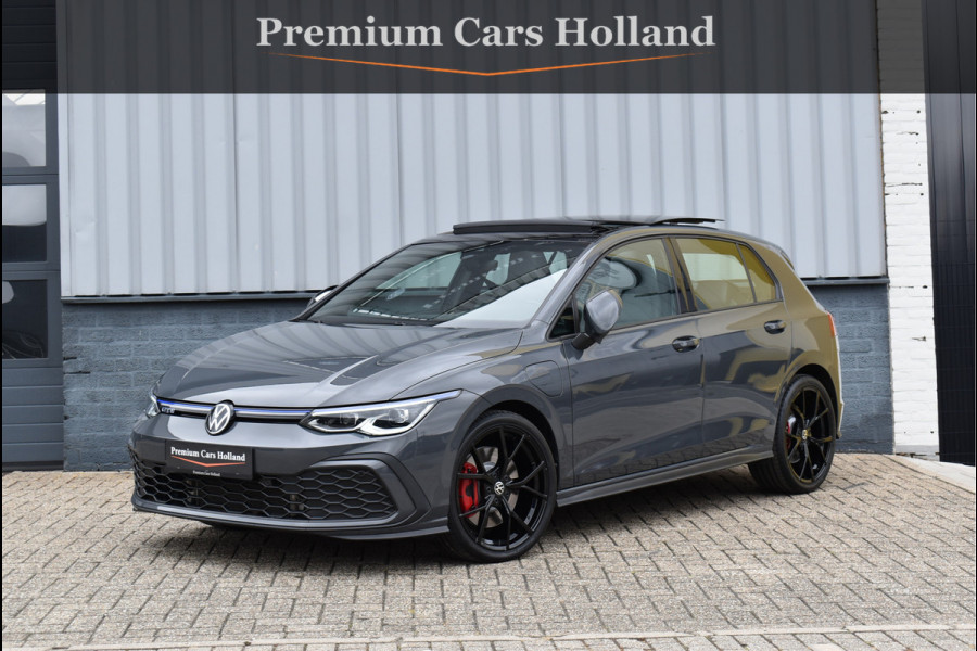 Volkswagen Golf 1.4 eHybrid GTE 245 Pk Vol Leder Pano IQ Light ACC Trekhaak 19 Inch
