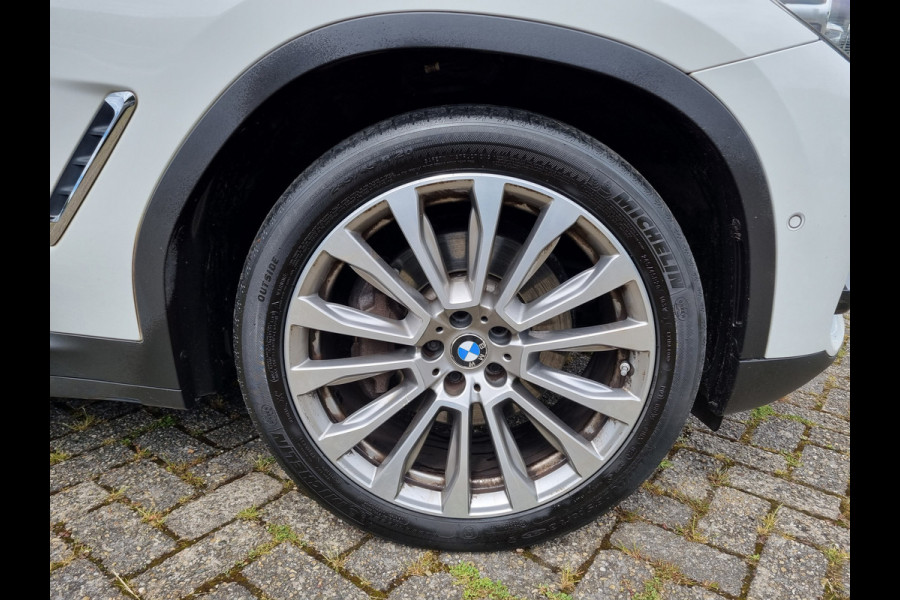 BMW X3 xDrive30i LUXERY LINE ✅BOM VOL ✅TREKHAAK
