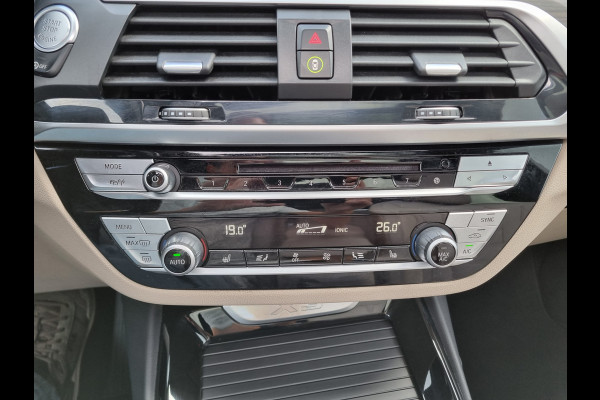 BMW X3 xDrive30i LUXERY LINE ✅BOM VOL ✅TREKHAAK