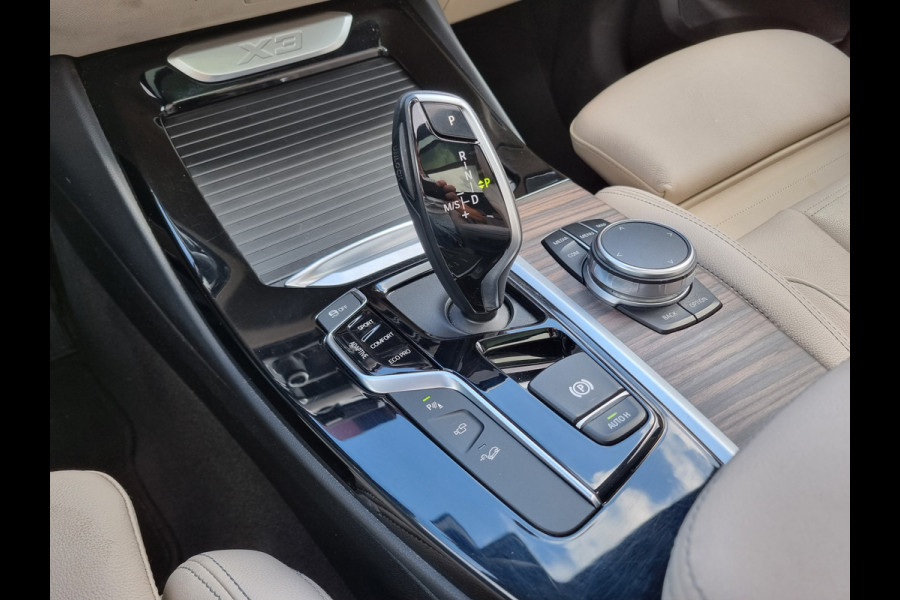 BMW X3 xDrive30i LUXERY LINE ✅BOM VOL ✅TREKHAAK