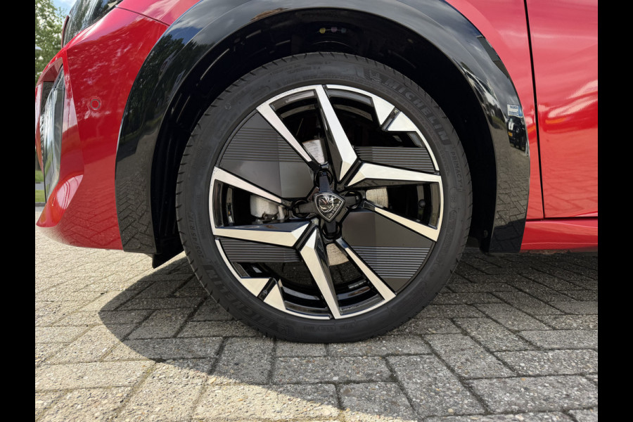 Peugeot e-208 EV GT 51 kWh / Carplay / Camera V+A / Keyless / Snellader /