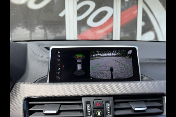 BMW X2 SDrive20i High Executive / Automaat / 19'' LM / Camera / Trekhaak (1.800KG) / M pakket /