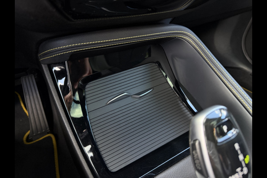 BMW X2 SDrive20i High Executive / Automaat / 19'' LM / Camera / Trekhaak (1.800KG) / M pakket /